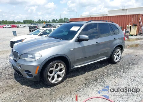 2012 BMW X5 xDrive35I/xDrive35I Premium/xDrive35I Sport Activity z USA, uszkodzony, nr VIN 5UXZV4C50CL754833